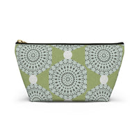 Lace Hexagon Accessory Pouch w T-bottom in Green